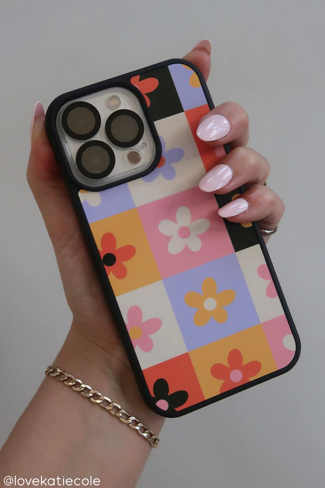 Pretty Patchwork Glass Case