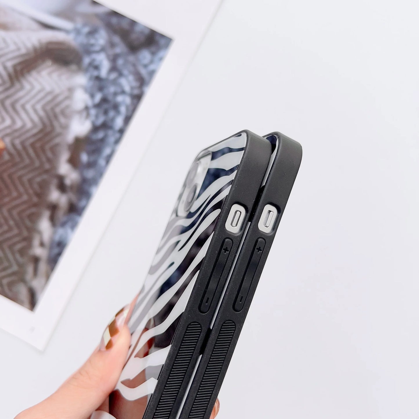 Moo Moo Pattern Glass Case Cover