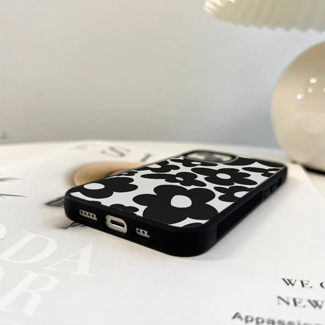 Black Flower Glass Case