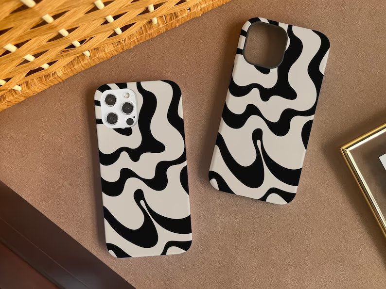 Retro Black River Slim Case Cover