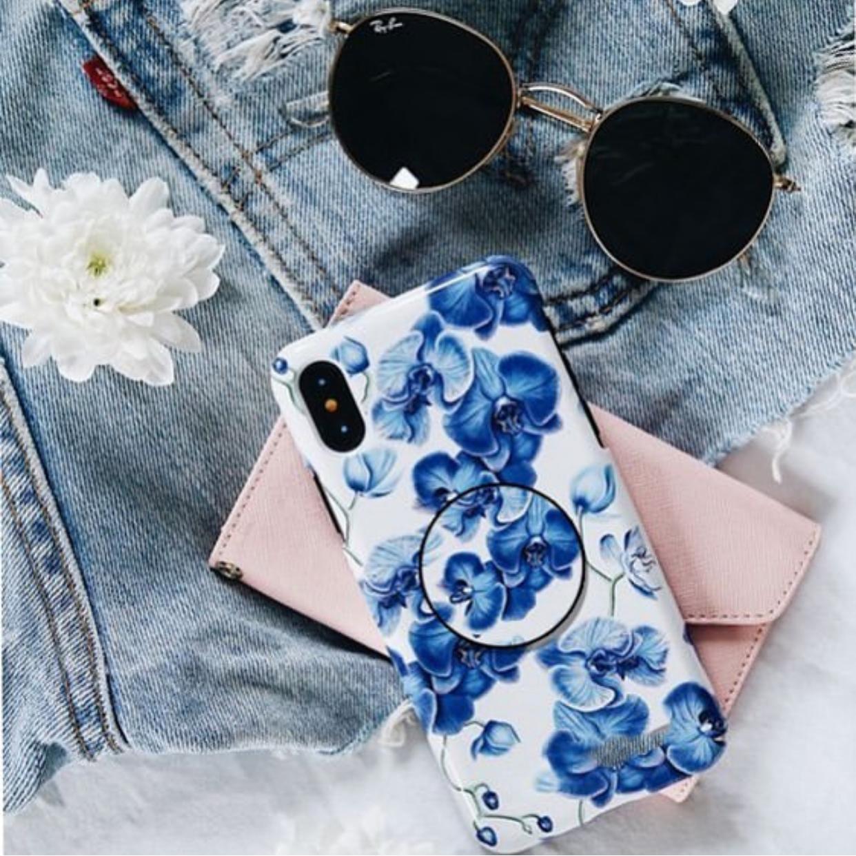 The Blue Floral Slim Case Cover With Holder